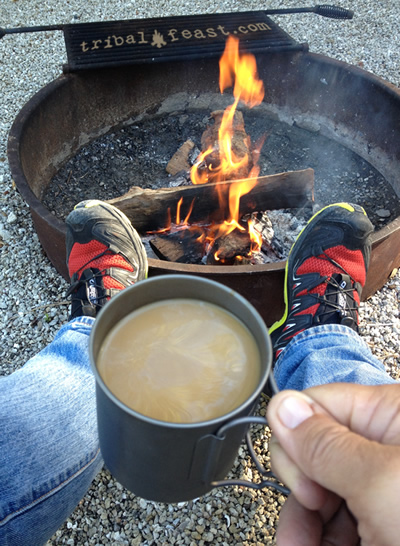 cafe_bustelo_instant_coffee_campfire_400